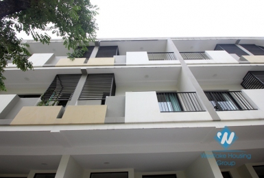 A 4 bedroom house for rent near Thien Duong Bao Son